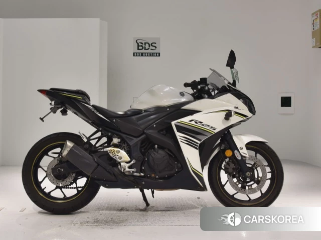 Проданный Yamaha YZF-R25 2016 из Японии