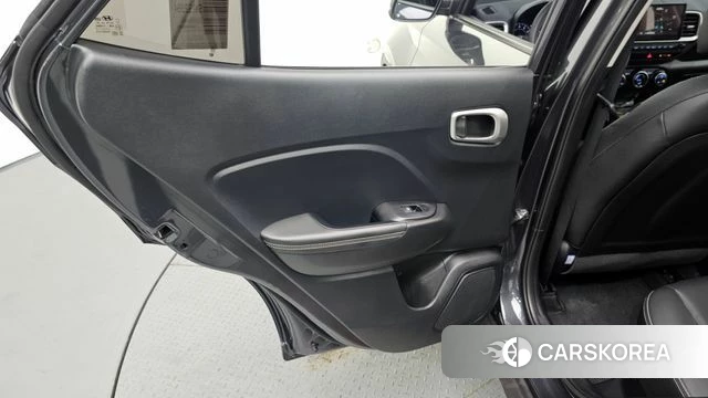 Hyundai Venue id 4572880 из Кореи 17