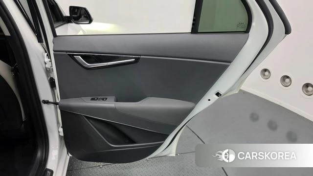 Kia Di Ol Nu Niro id 4735908 из Кореи 17