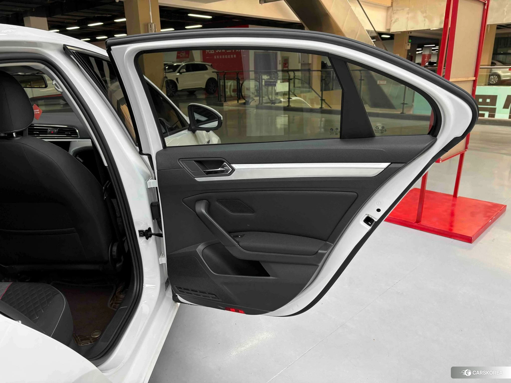 Volkswagen Lingdu id 4452274 из Китая 17