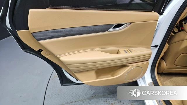 Genesis G80 (RG3) id 4394840 из Кореи 17