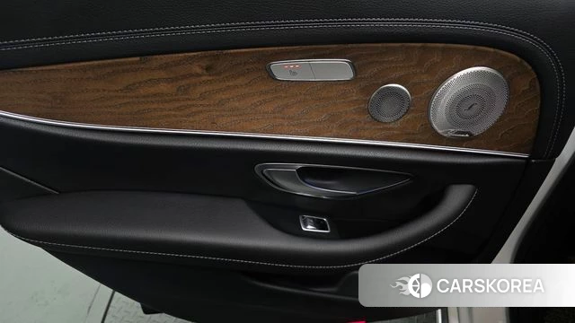 Mercedes-Benz E-Class W213 id 4303907 из Кореи 17