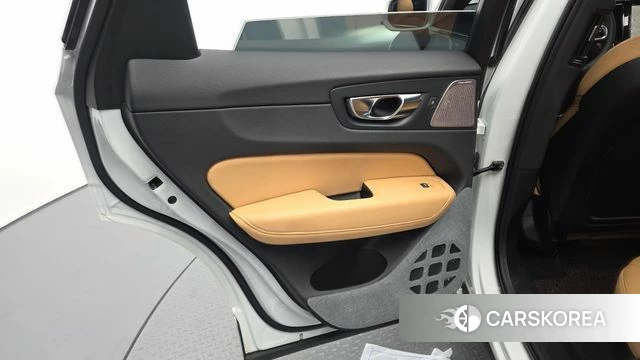 Volvo XC60 second Generation id 4527909 из Кореи 17