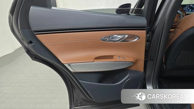 Genesis GV70 id 4745981 из Кореи 17