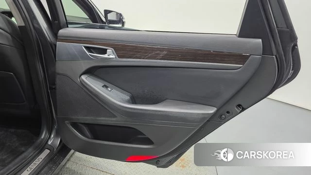 Genesis G80 id 4435642 из Кореи 17