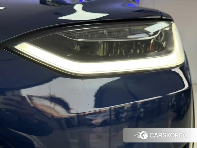 Tesla Model X id 4208442 из Китая 17