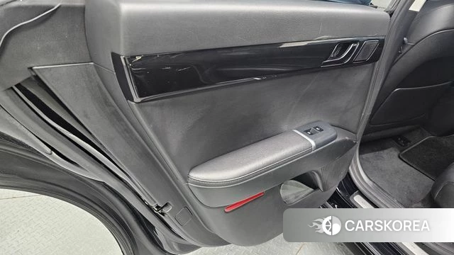 Hyundai Grandeur (GN7) id 4880360 из Кореи 17