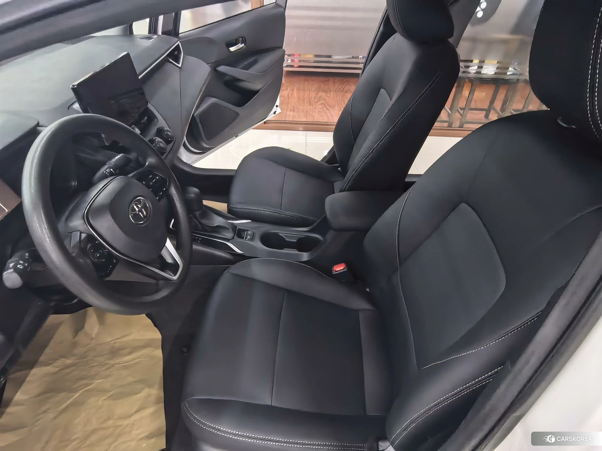 Toyota Corolla id 4513515 из Китая 17