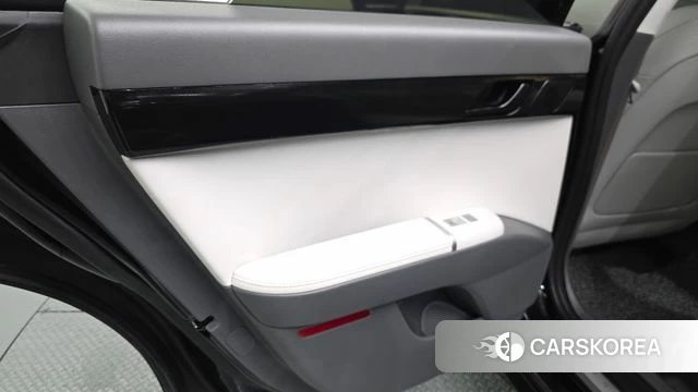 Hyundai Grandeur Hybrid (GN7) id 4603061 из Кореи 17