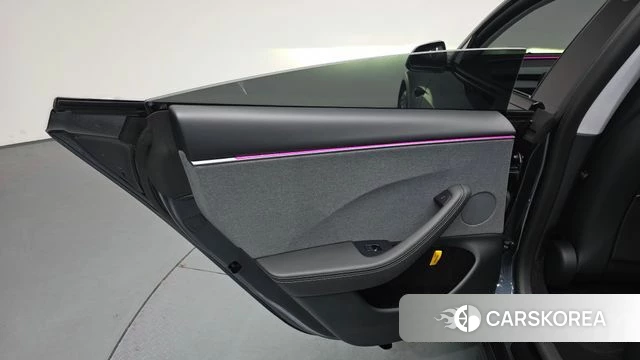 Tesla Model 3 id 4321591 из Кореи 17