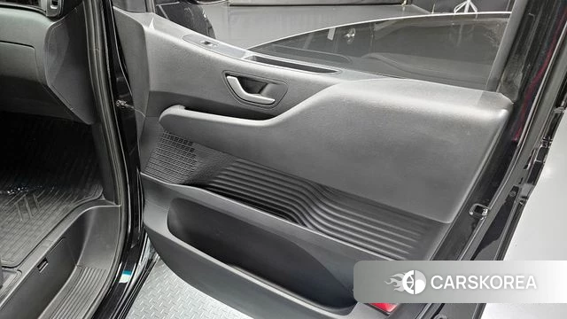 Hyundai Staria id 4267219 из Кореи 17