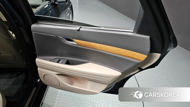 Genesis G80 (RG3) id 4195950 из Кореи 17