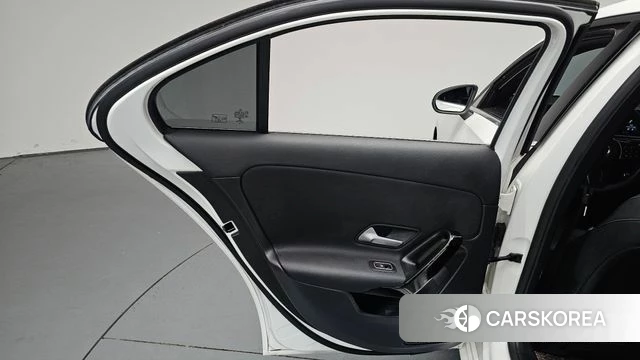 Mercedes-Benz A-Class W177 id 4604528 из Кореи 17