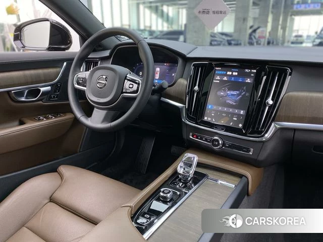 Volvo S90 id 3889972 из Китая 17