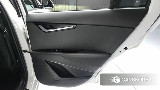 Kia Di Ol Nu Niro id 4561510 из Кореи 17