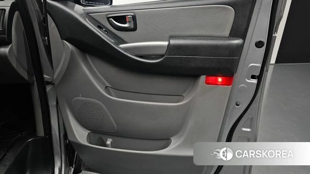Hyundai The New Grand Starex id 4632747 из Кореи 17