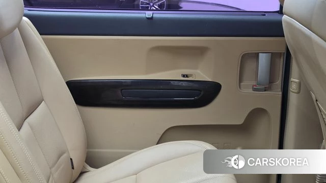 Kia The New Carnival id 4684425 из Кореи 17