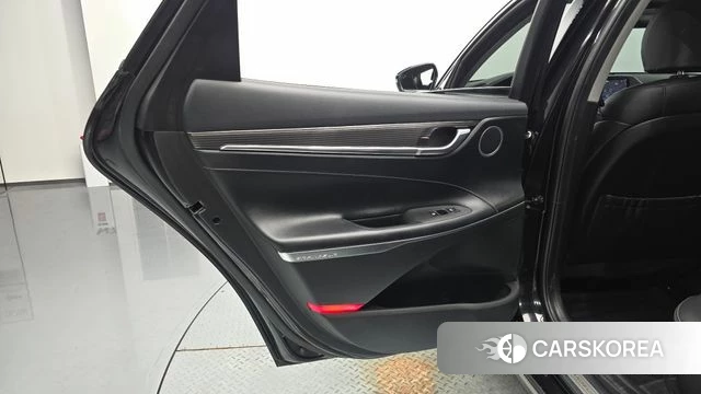 Hyundai Grandeur IG Hybrid id 4465244 из Кореи 17