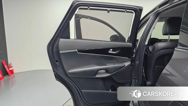 Kia The New Sorento id 4325360 из Кореи 17