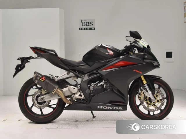 Проданный Honda CBR250RR 2017 из Японии