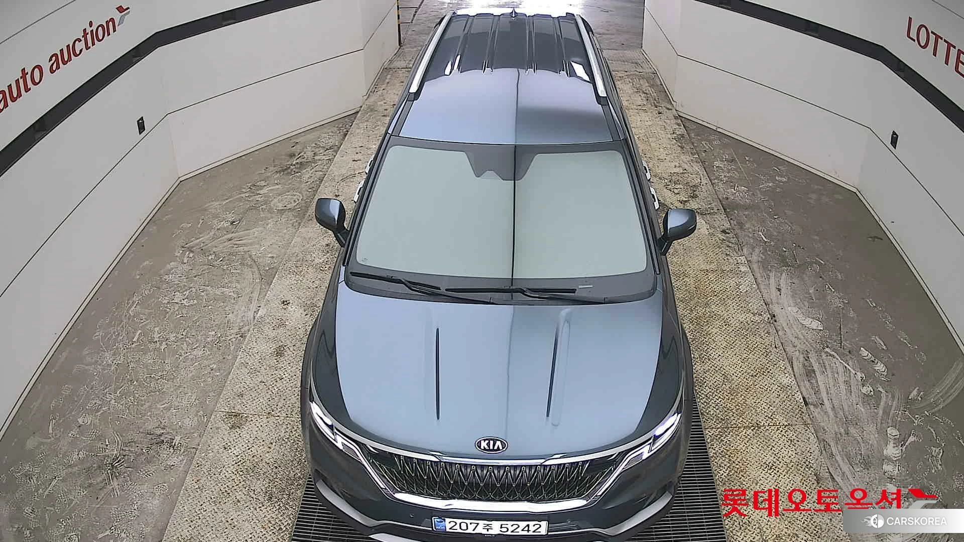 Kia Carnival id 3875723 из Кореи 17