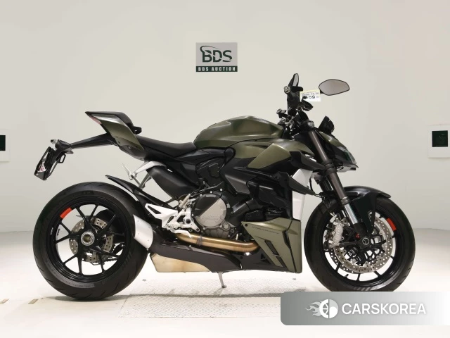 Проданный Ducati STREETFIGHTER V2 2023 из Японии, фото 2