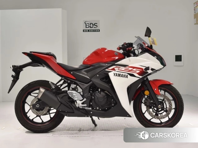 Проданный Yamaha YZF-R25 2015 из Японии