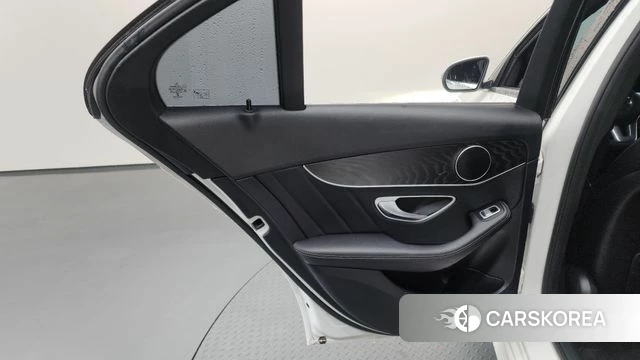 Mercedes-Benz C-Class W205 id 4384605 из Кореи 17