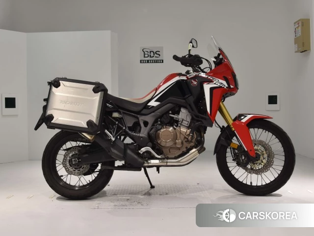 Проданный Honda CRF1000L AFRICA TWIN 2016 из Японии