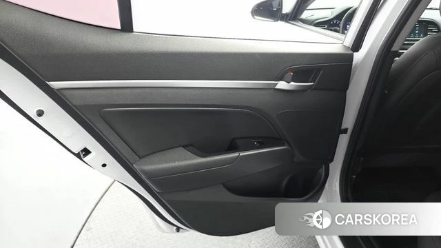 Hyundai The New Avante AD id 4557581 из Кореи 17