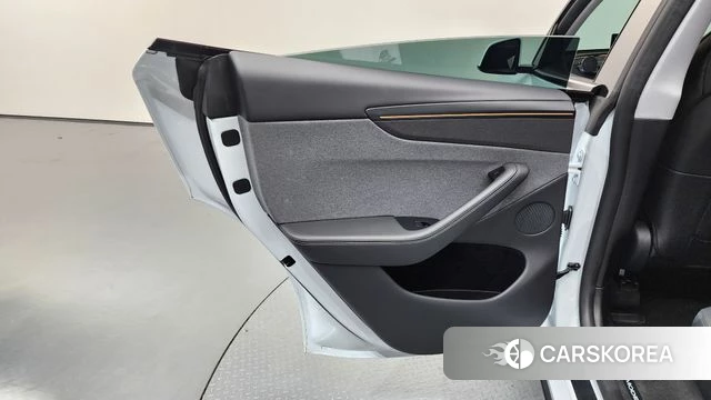 Tesla Model Y id 4834089 из Кореи 17