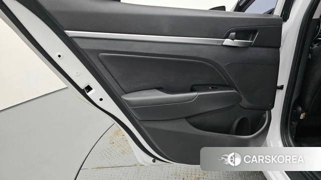 Hyundai The New Avante AD id 4849853 из Кореи 17