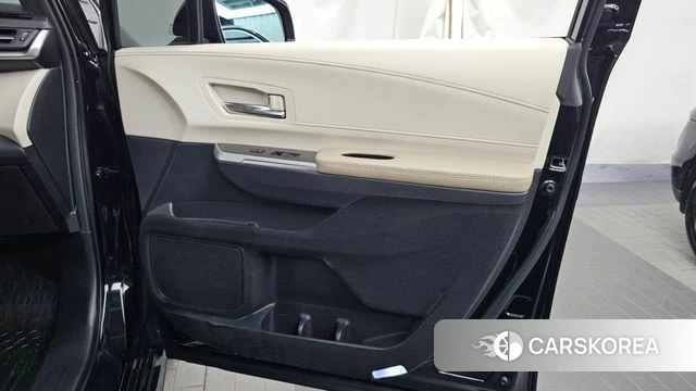 Toyota Sienna 4th Generation id 4517829 из Кореи 17