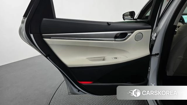 Hyundai The New Grandeur IG Hybrid id 4618866 из Кореи 17