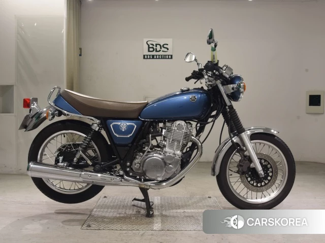 Проданный Yamaha SR400 id 4149338 из Японии