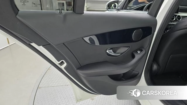 Mercedes-Benz C-Class W205 id 4385144 из Кореи 17