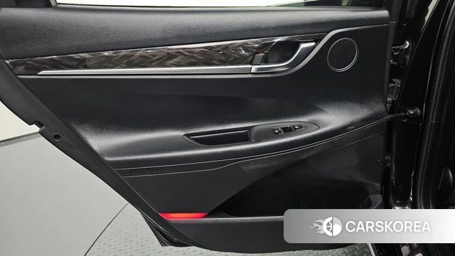 Hyundai Grandeur IG id 4615442 из Кореи 17