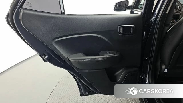 Hyundai Venue id 4353976 из Кореи 17