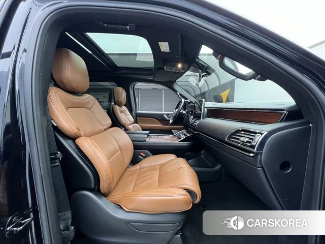 Lincoln Navigator id 4208119 из Китая 17
