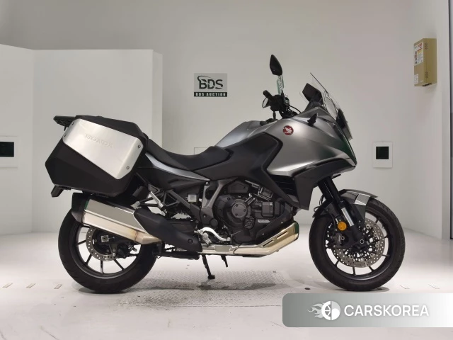 Проданный Honda NT1100 2022 из Японии