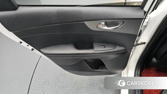 Kia Come New K3 id 4491150 из Кореи 17