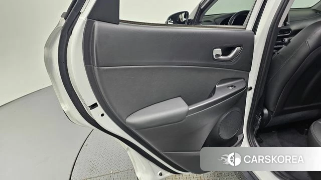 Hyundai The New Kona id 4580818 из Кореи 17
