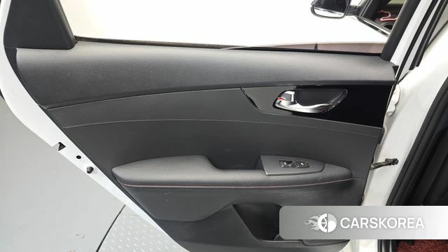 Kia Come New K3 id 4794745 из Кореи 17