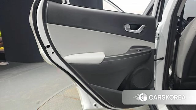 Hyundai The New Kona id 4579802 из Кореи 17