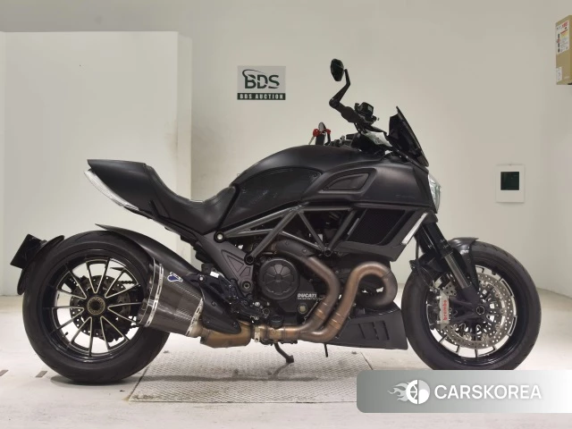 Проданный Ducati DIAVEL DARK 2014 из Японии