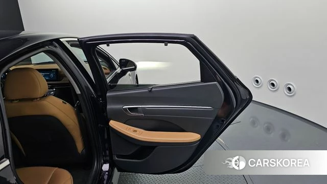 Hyundai Sonata D Edge Hybrid (DN8) id 4488429 из Кореи 17