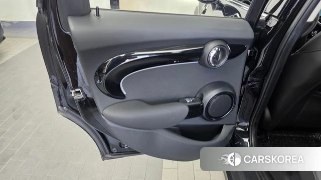 Mini Cooper id 4922443 из Кореи 17