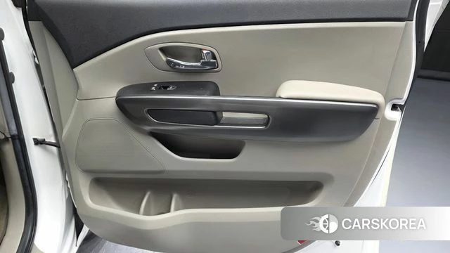 Kia The New Carnival id 4776457 из Кореи 17