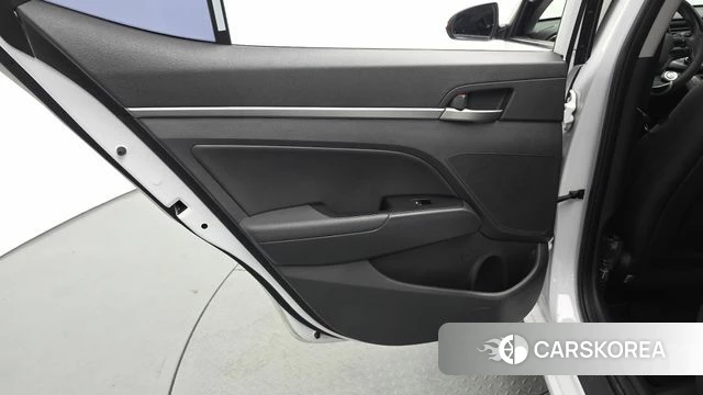 Hyundai Avante AD id 4363482 из Кореи 17
