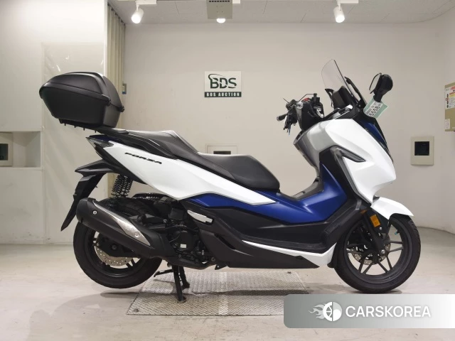 Проданный Honda FORZA 2018 из Японии